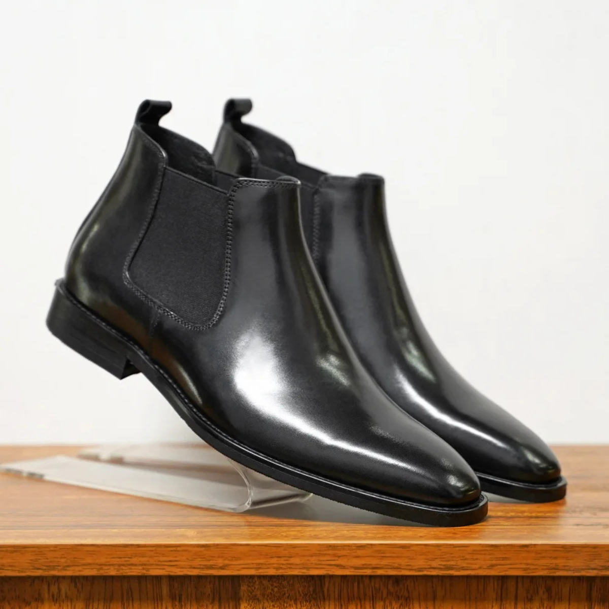 The Rossano Bottines Chelsea Classiques en Cuir à Enfiler pour Homme