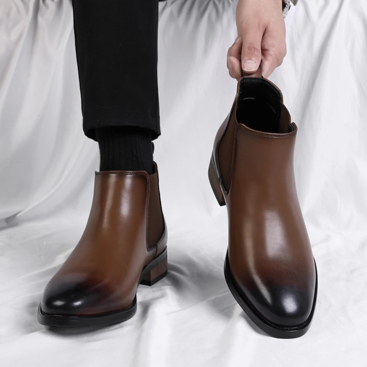 The Treviso - Bottes Chelsea Ankle en Cuir Intelligent pour Hommes