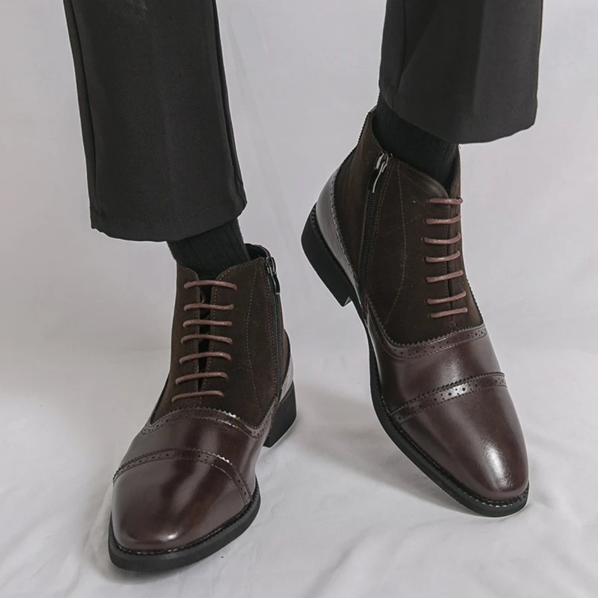 The Thistlewood Bottines Chelsea Élégantes en Cuir pour Homme