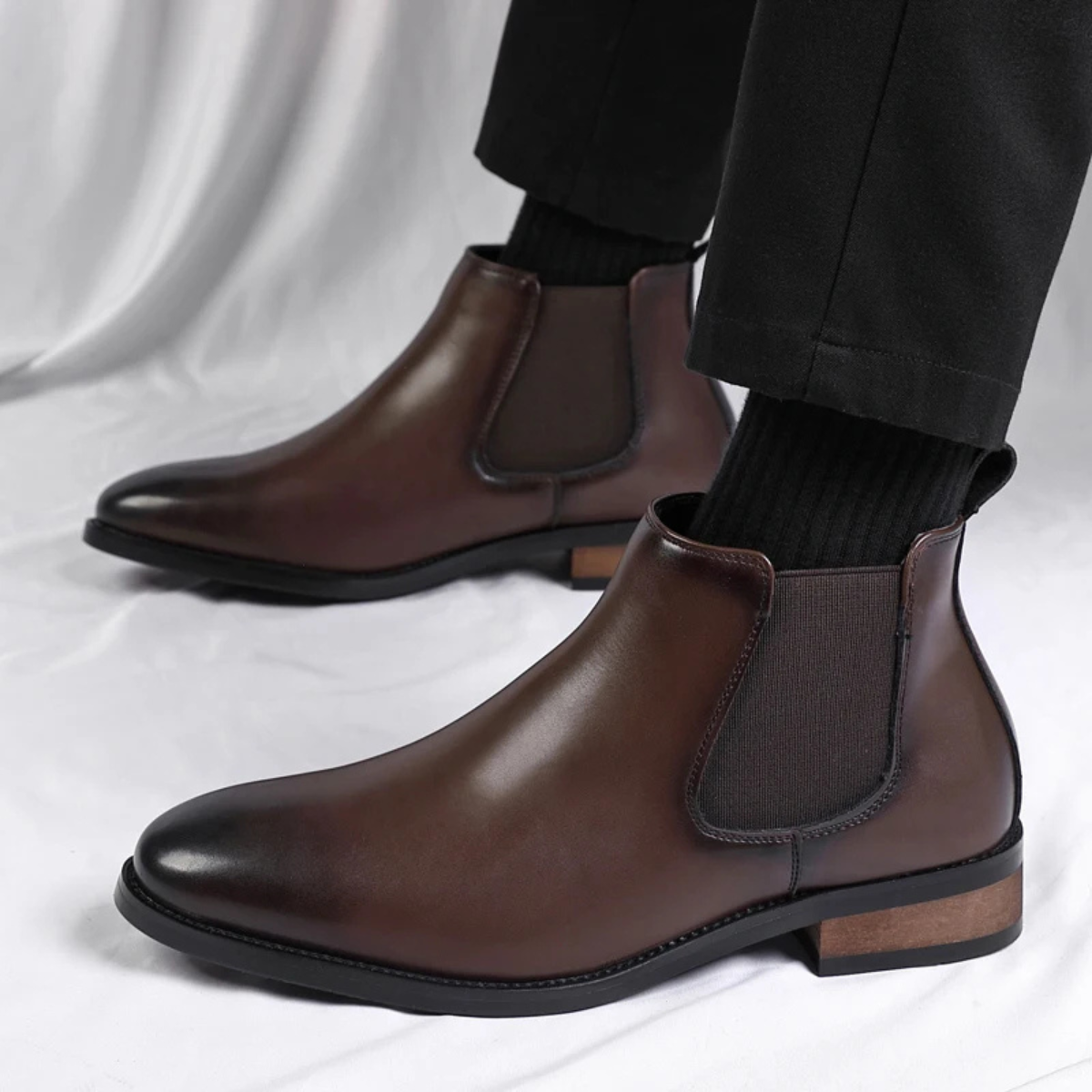The Treviso - Bottes Chelsea Ankle en Cuir Intelligent pour Hommes