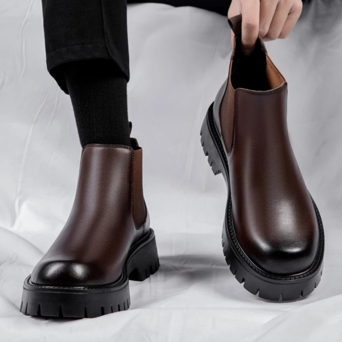 The Cagliari - Bottines Chelsea en Cuir à Plateforme de Style Britannique pour Hommes