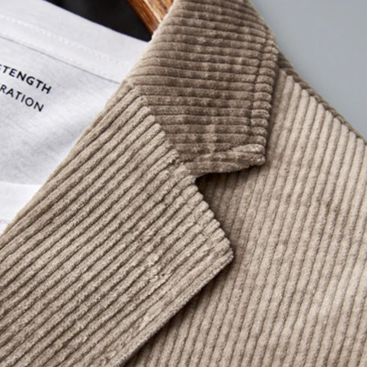 The Menaggio - Blazer élégant en velours côtelé slim fit pour homme