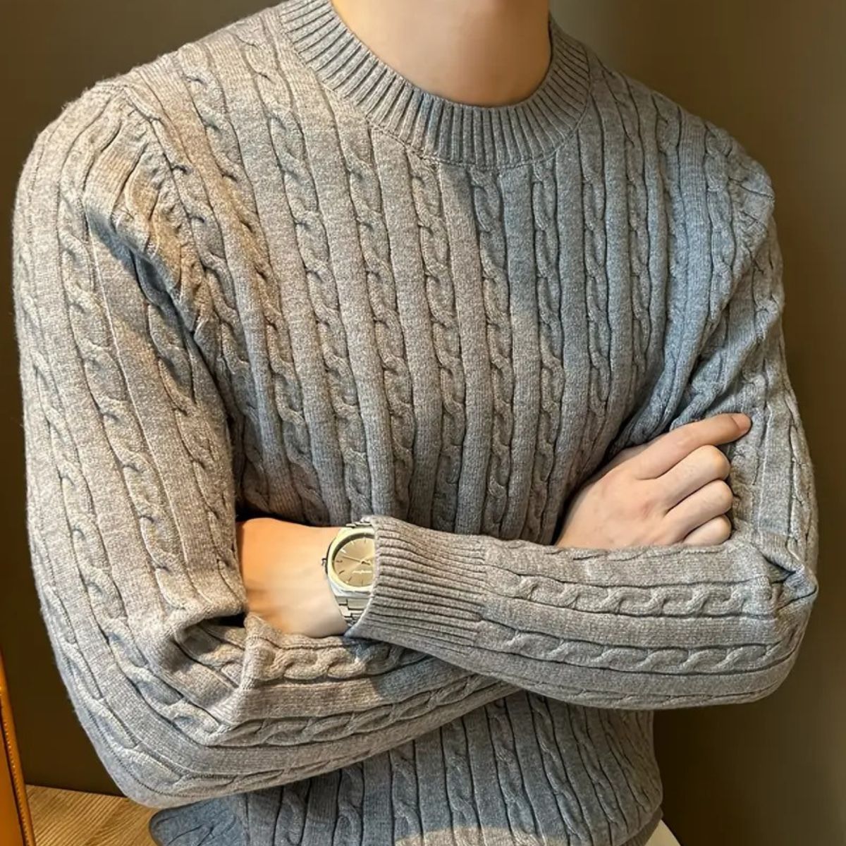 The Versailles Pull en maille cachemire et laine mérinos pour homme – Gris