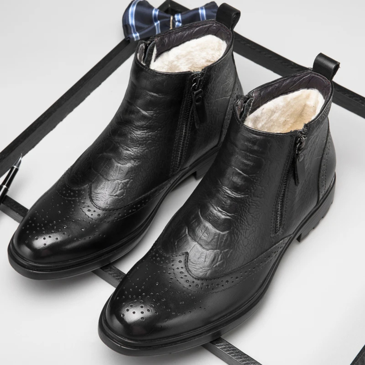 The Westminster Bottines d’Hiver en Cuir avec Doublure Peluche et Fermeture Éclair pour Homme