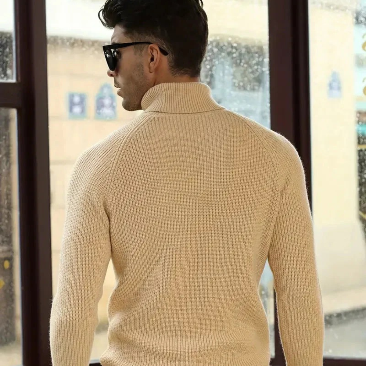 The Richemont Pull col roulé en maille torsadée pour homme style élégant et chaud - Beige